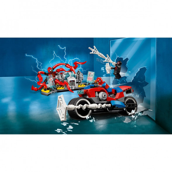 Конструктор LEGO Super Heroes 76113 Спасательная операция на мотоциклах в Архангельске