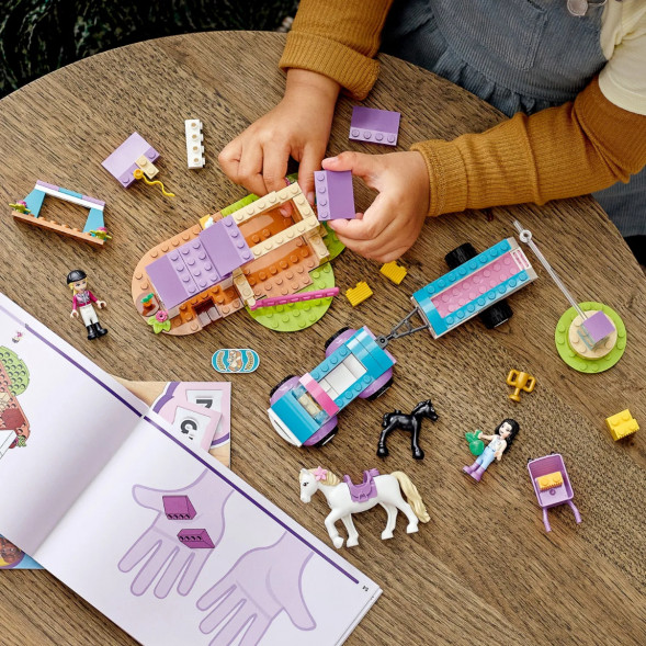 Конструктор LEGO Friends 41441 Тренировка лошади и прицеп для перевозки в Архангельске